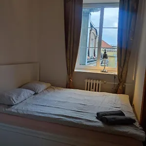 Apartamento 4, Breslavia