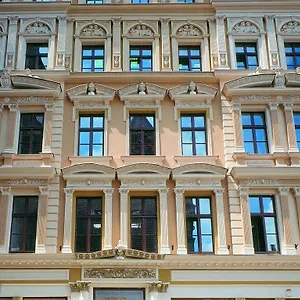 3* Szálloda Tulip - Patio